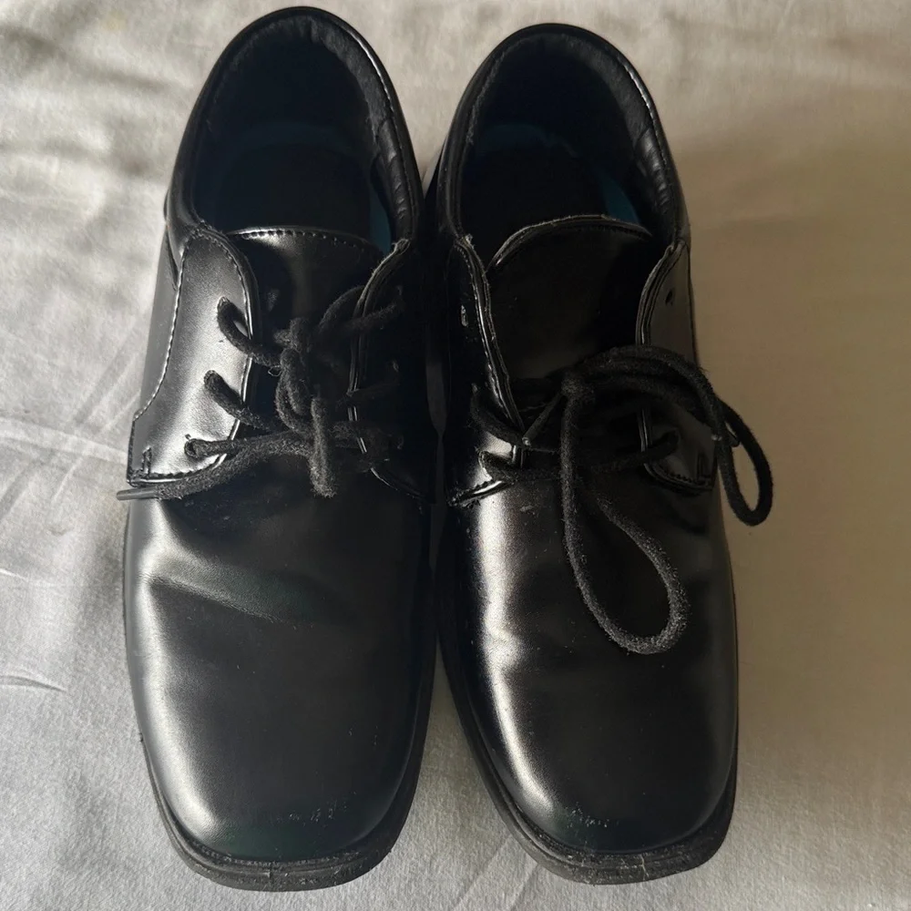 Boys Josmo Black Size 2 Dress Formally Shoes
